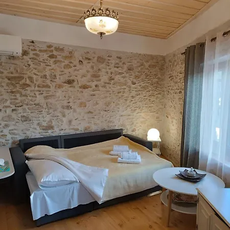 Casa *